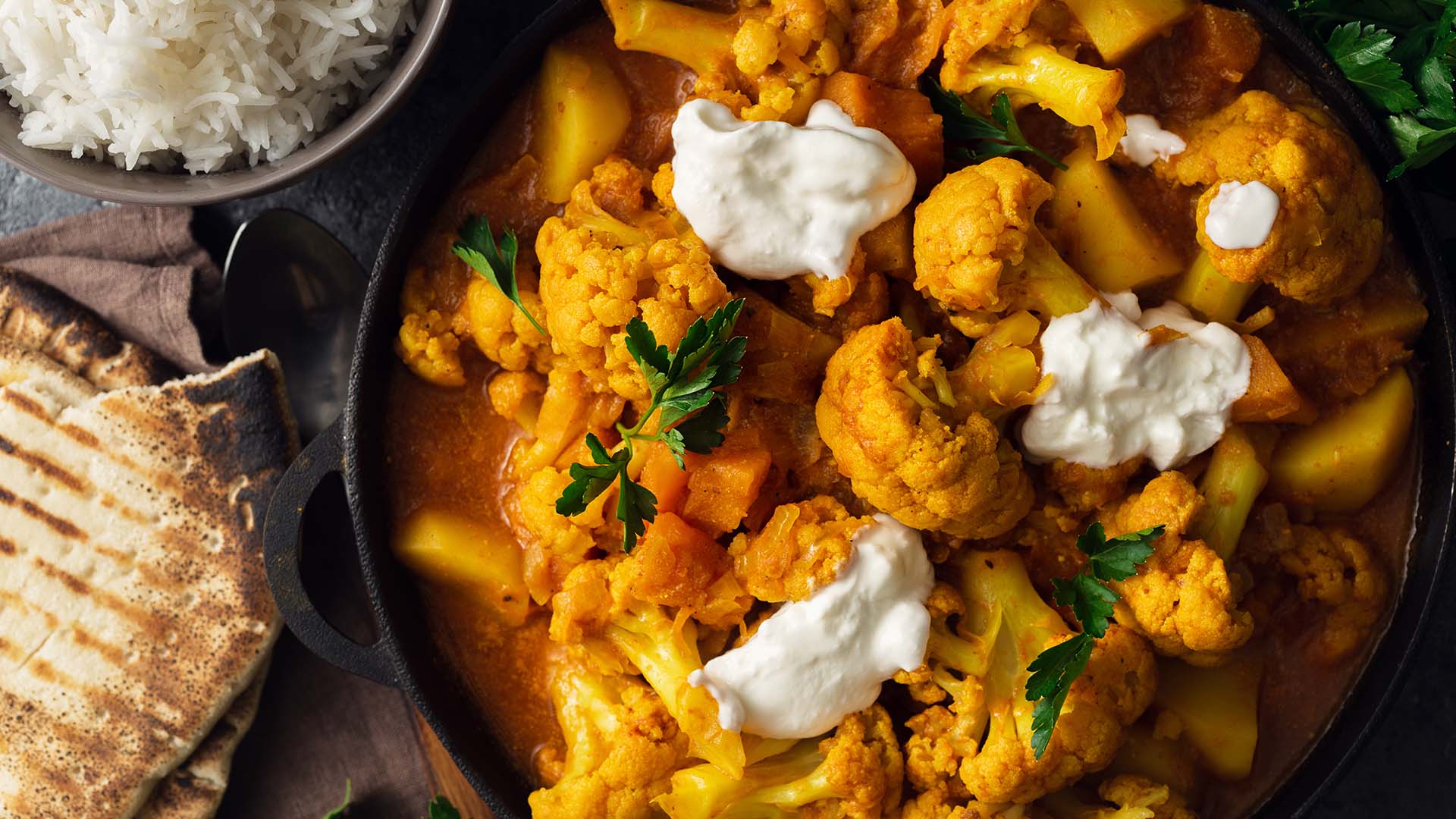 Kürbis-Blumenkohl Curry eignet sich zum Mitnehmen in die Arbeit